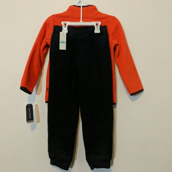 NWT Nautica Boys 2 Piece Fleece set - Picture 2 of 3
